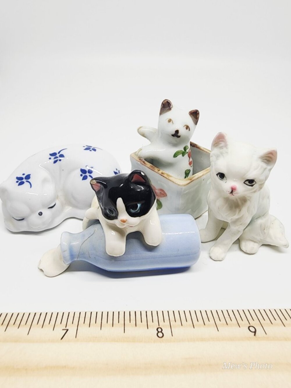 Vintage - Set of 4 Cat Figurines